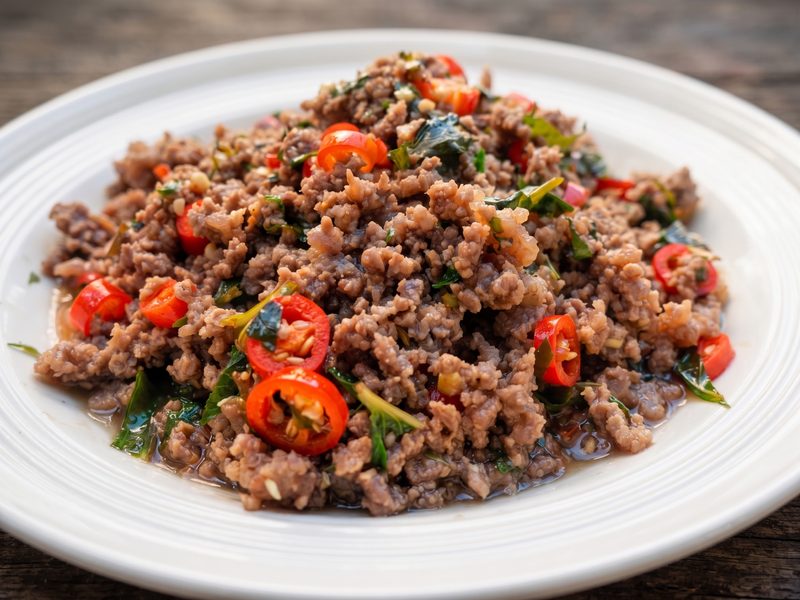 Stir-Fried Beef with Bird's Eye Chili